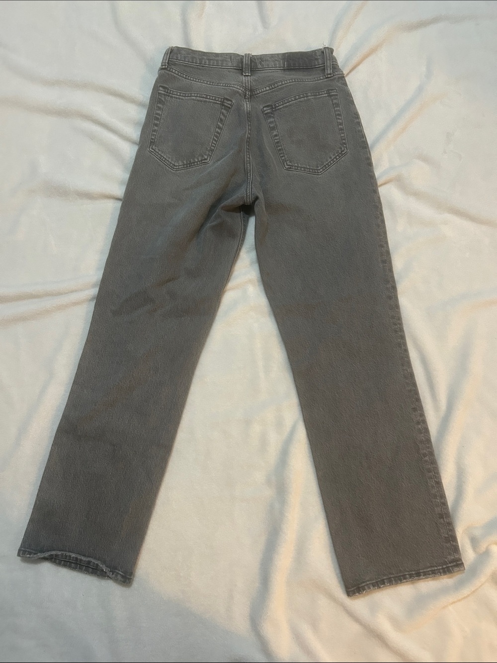 Abercrombie & Fitch Women's Jeans 90s Straight Ultra High Rise Grey 27 Short - Picture 6 of 8
